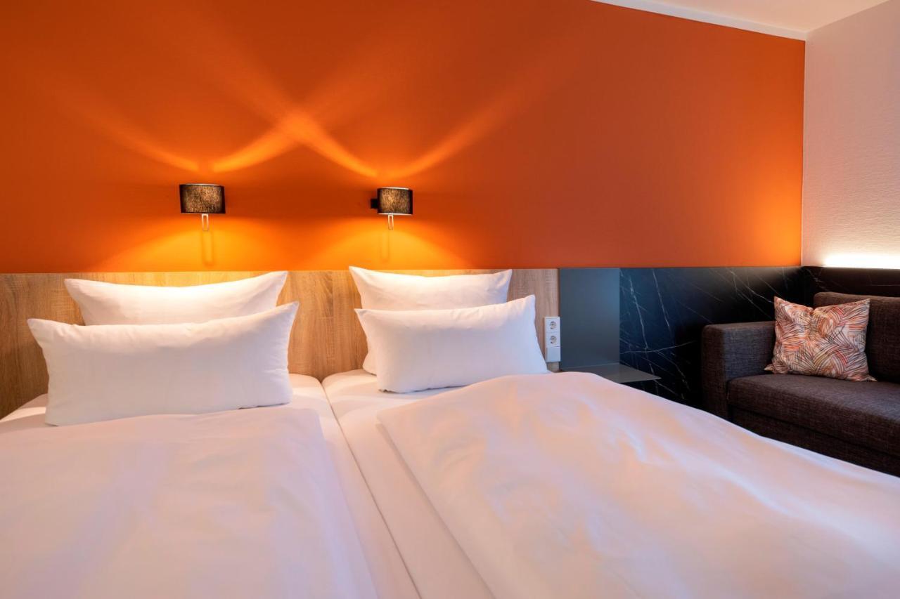 Achat Hotel Stuttgart Airport Messe Exterior foto