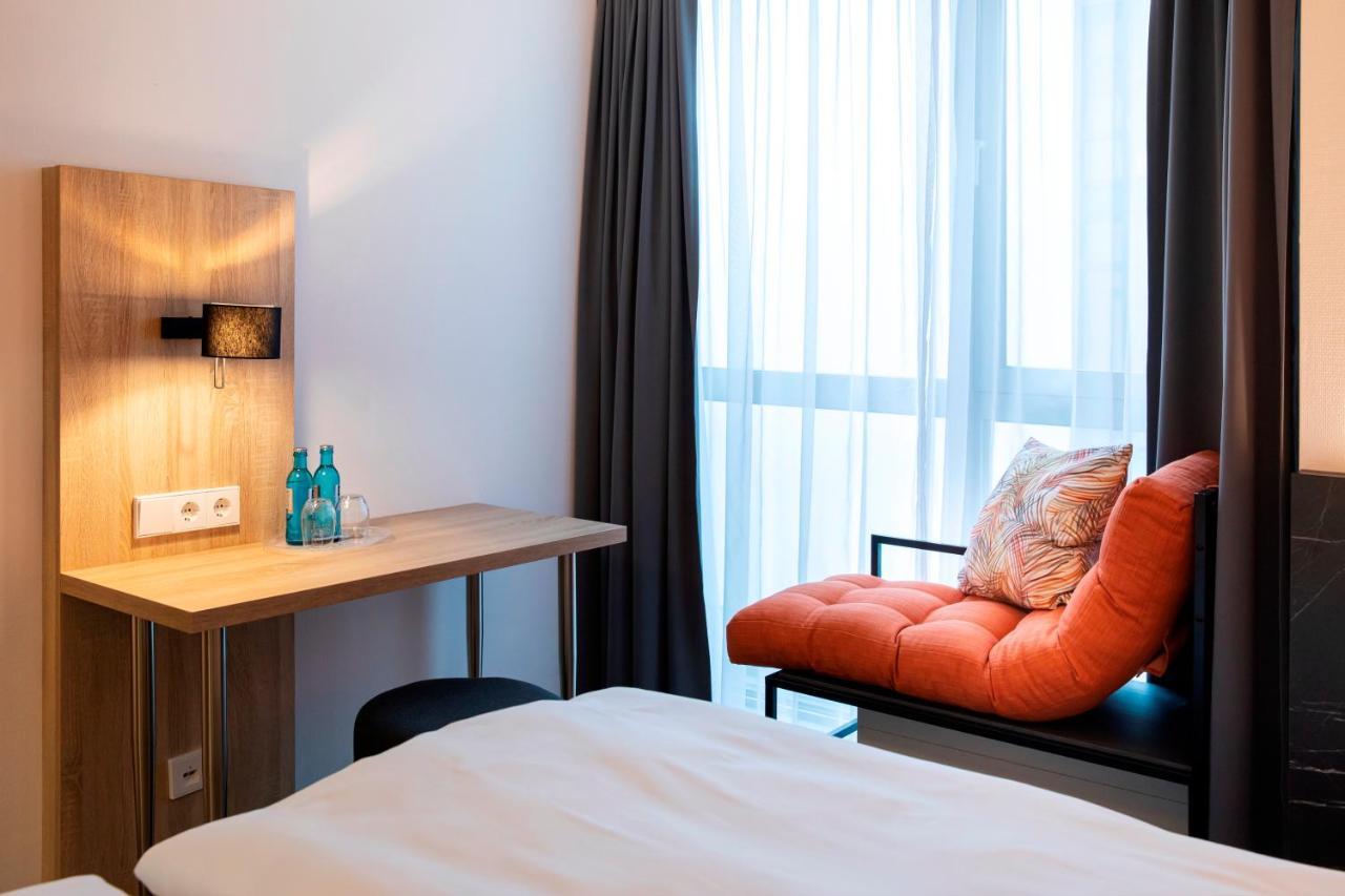 Achat Hotel Stuttgart Airport Messe Exterior foto